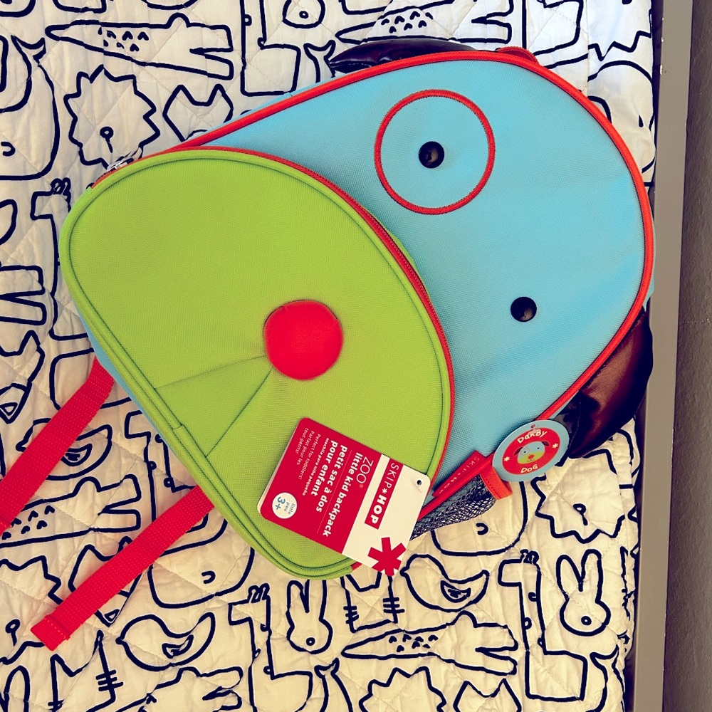 (📚=3/$10)Skip hop backpack